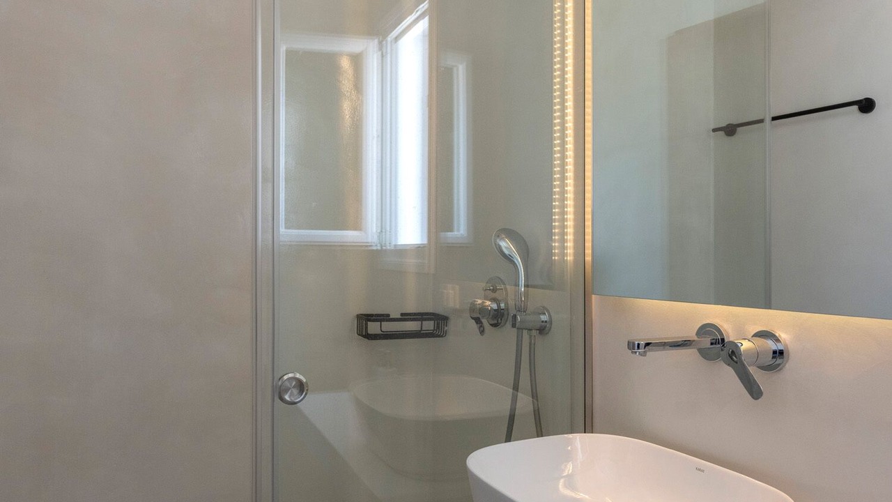 Photo of Bathroom in Karystos