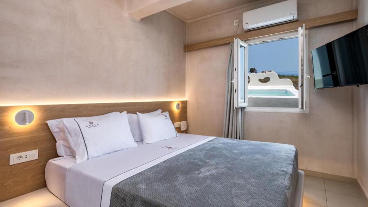Photo of Bedroom in Messaria
