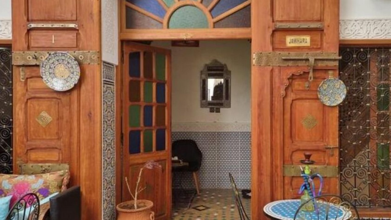 Photo of Others in Bab Lghoul