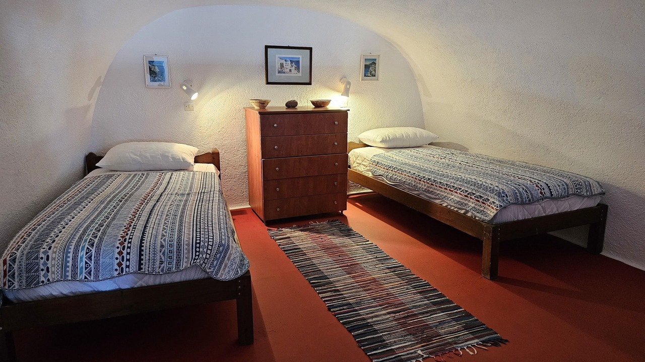 Photo of Bedroom in Firostefani