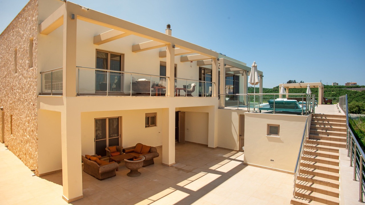 Photo of Patio Balcony in Kato Stalos