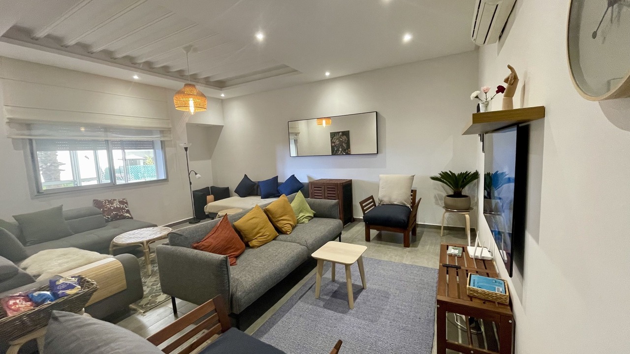 Photo of Livingroom in Harhoura