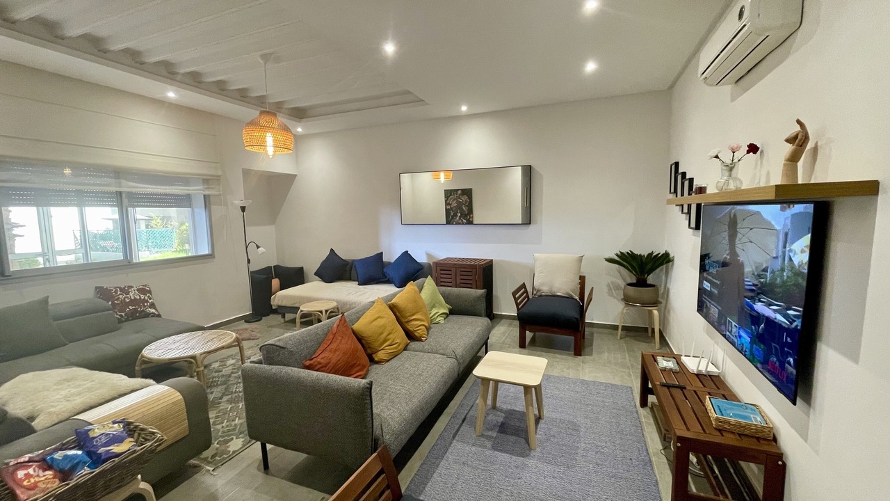Photo of Livingroom in Harhoura