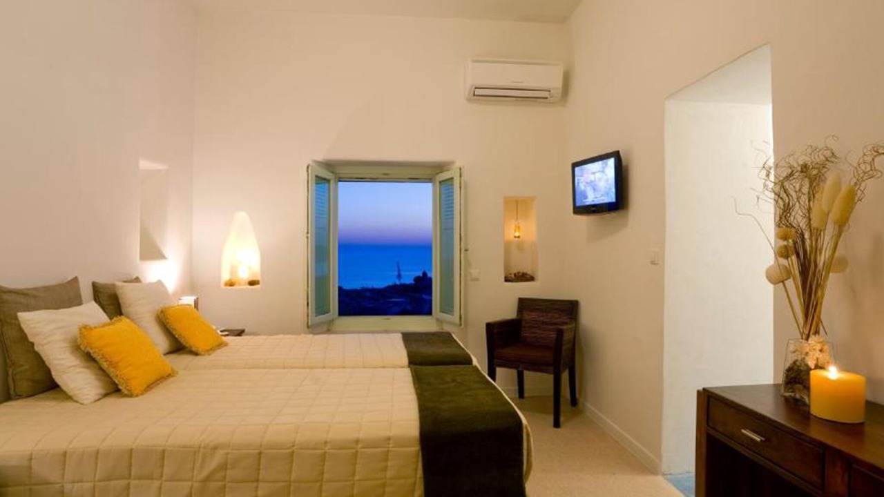 Photo of Bedroom in Akrotiri
