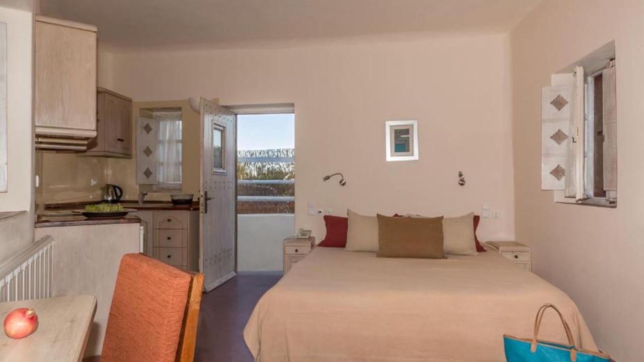 Photo of Bedroom in Imerovigli