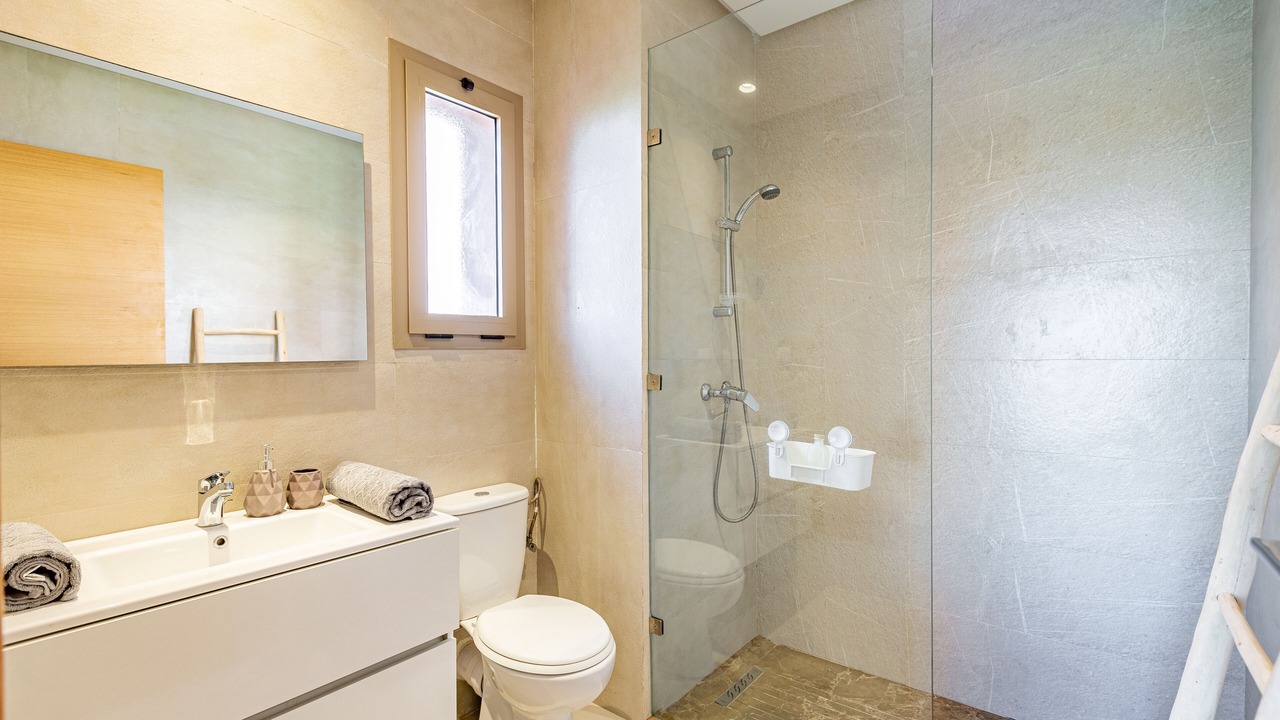 Photo of Bathroom in Menara