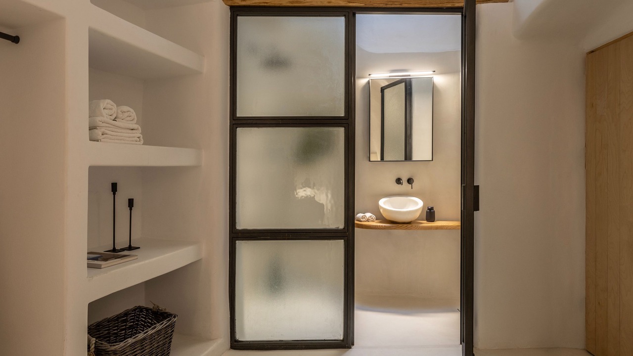 Photo of Bathroom in Megalochori