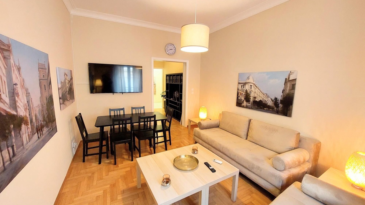 Photo of Livingroom in Plaka