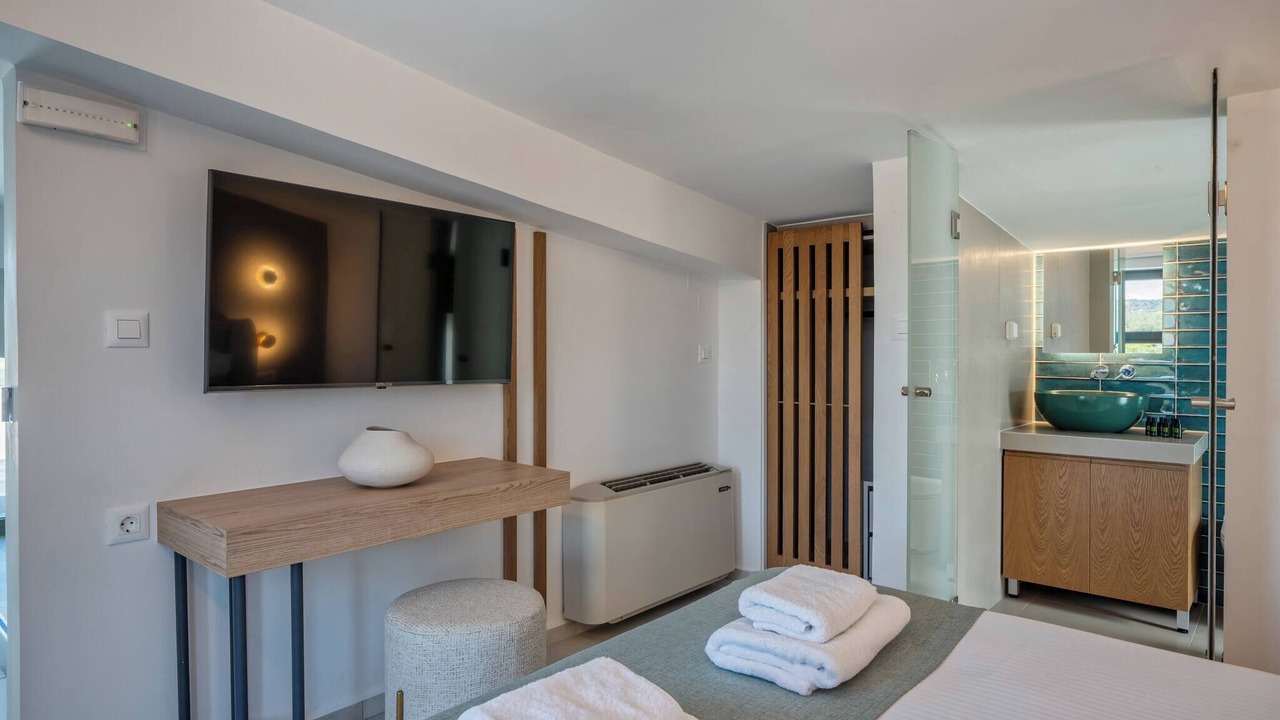 Photo of Bedroom in Aggeliana
