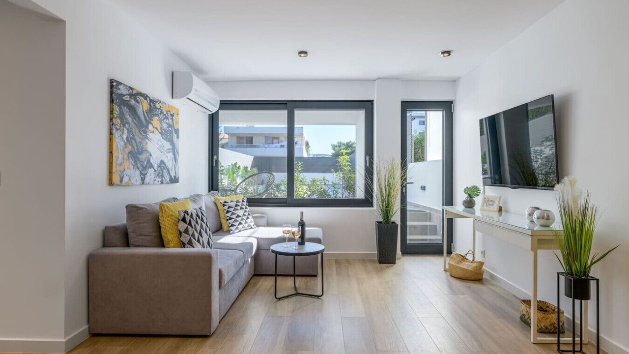 Photo of Livingroom in Voula