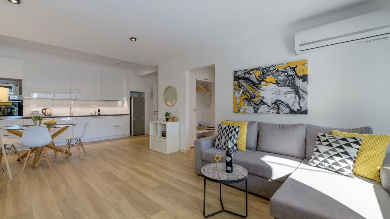 Photo of Livingroom in Voula