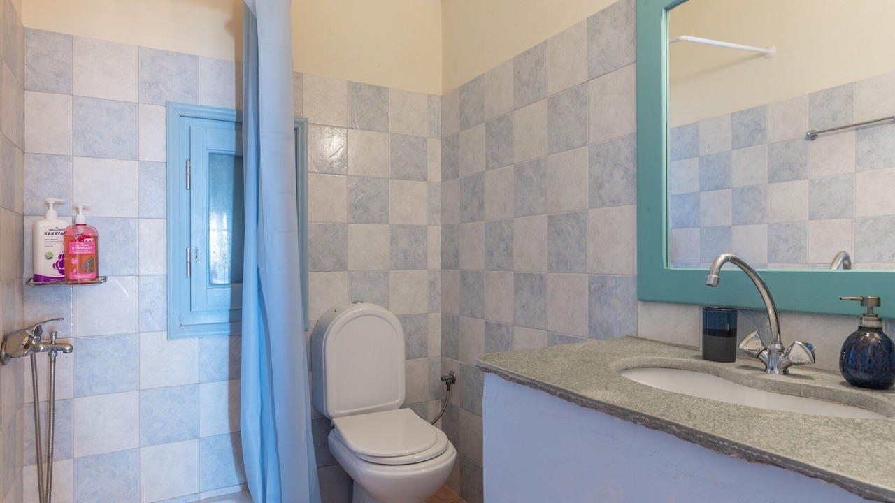 Photo of Bathroom in Agios Ioannis