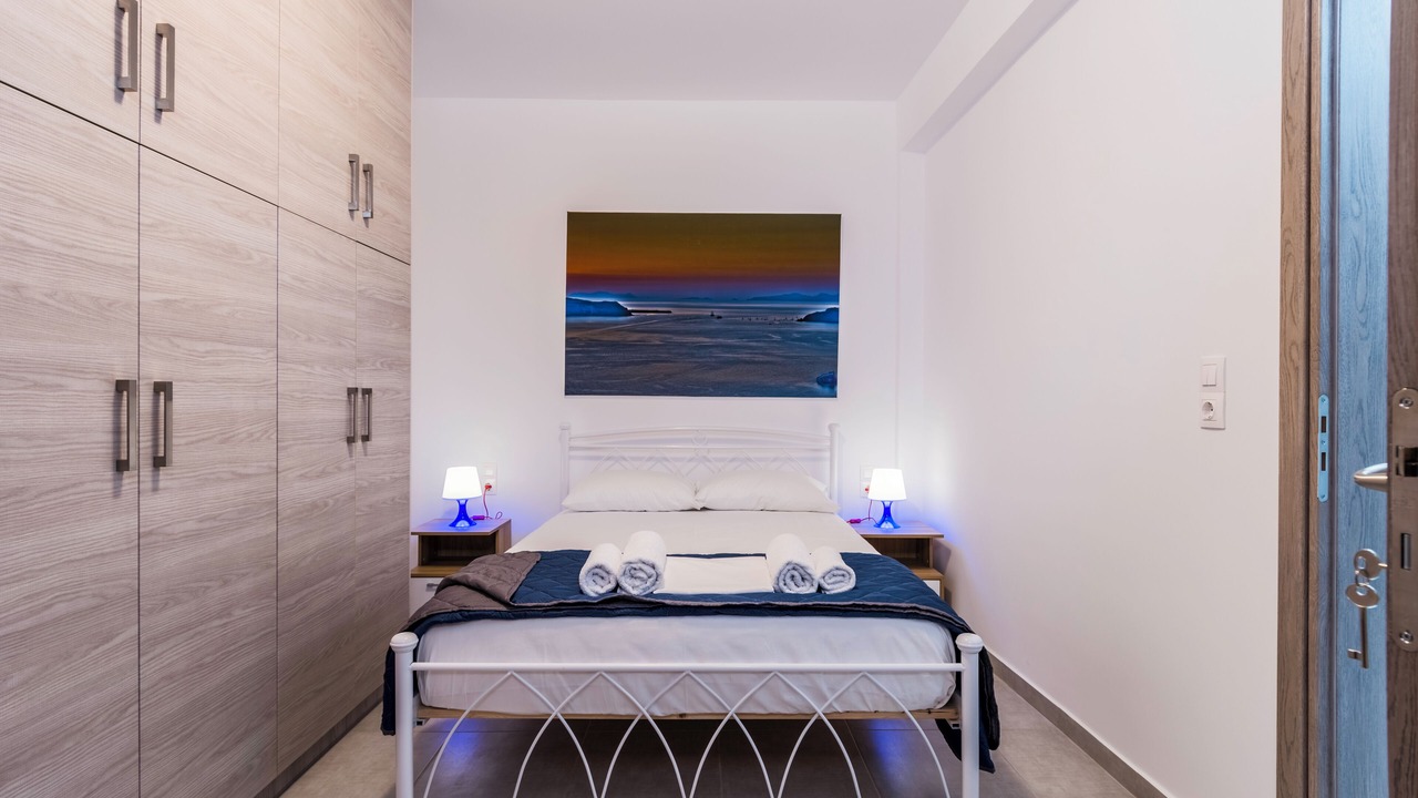 Photo of Bedroom in Perissa