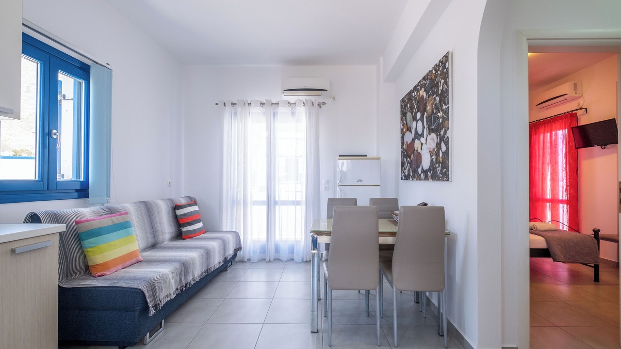 Photo of Livingroom in Perissa