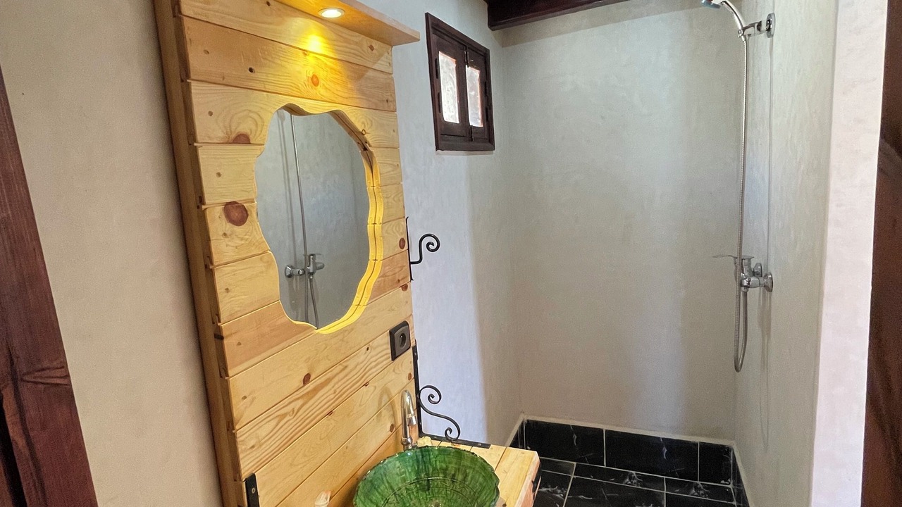 Photo of Bathroom in Ahmar Laglalcha