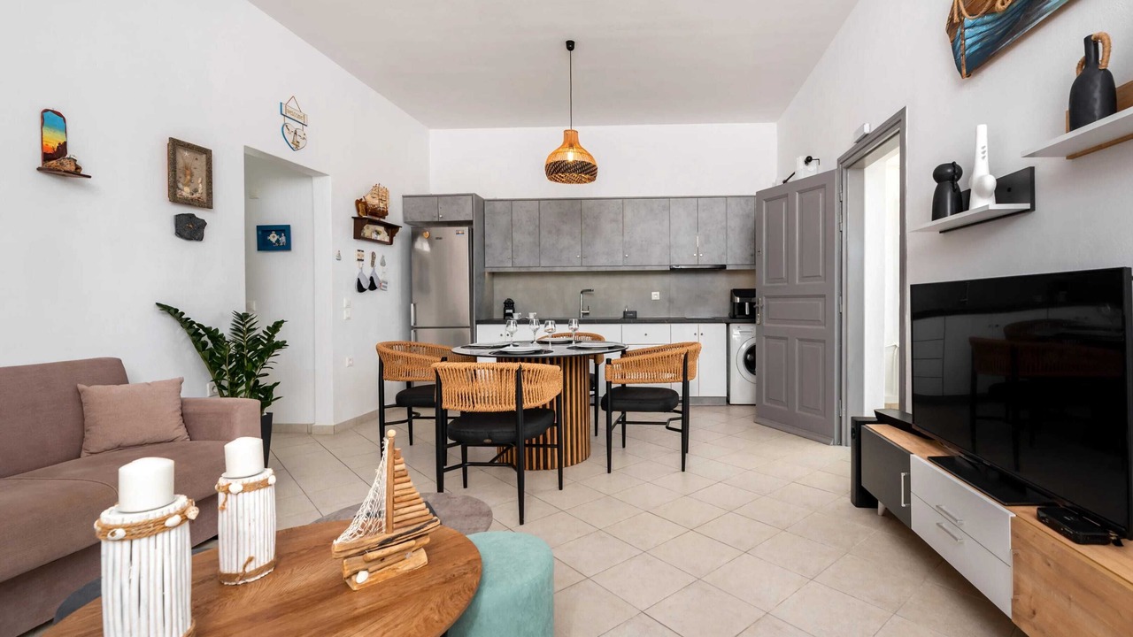 Photo of Livingroom in Monolithos