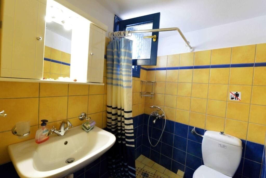 Photo of Bathroom in Messaria