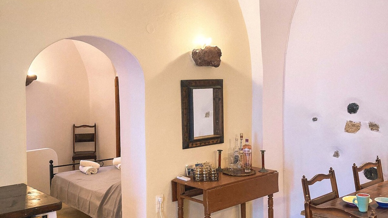 Photo of Bedroom in Emporio