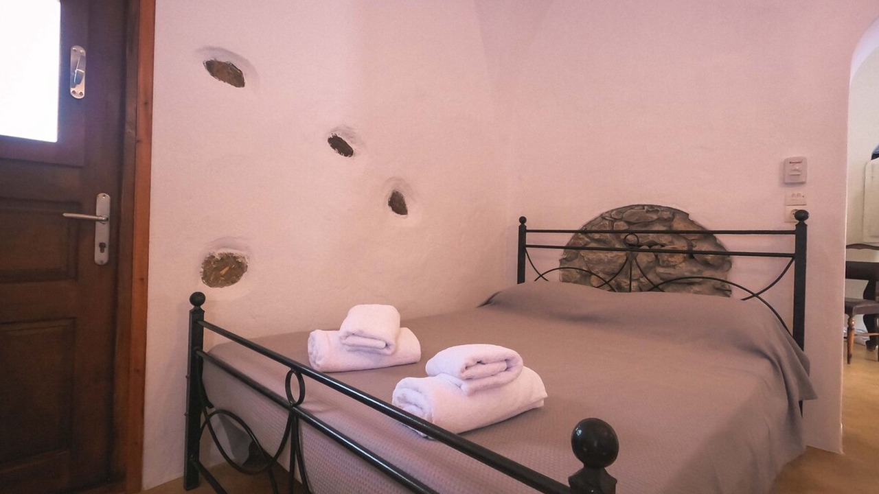 Photo of Bedroom in Emporio