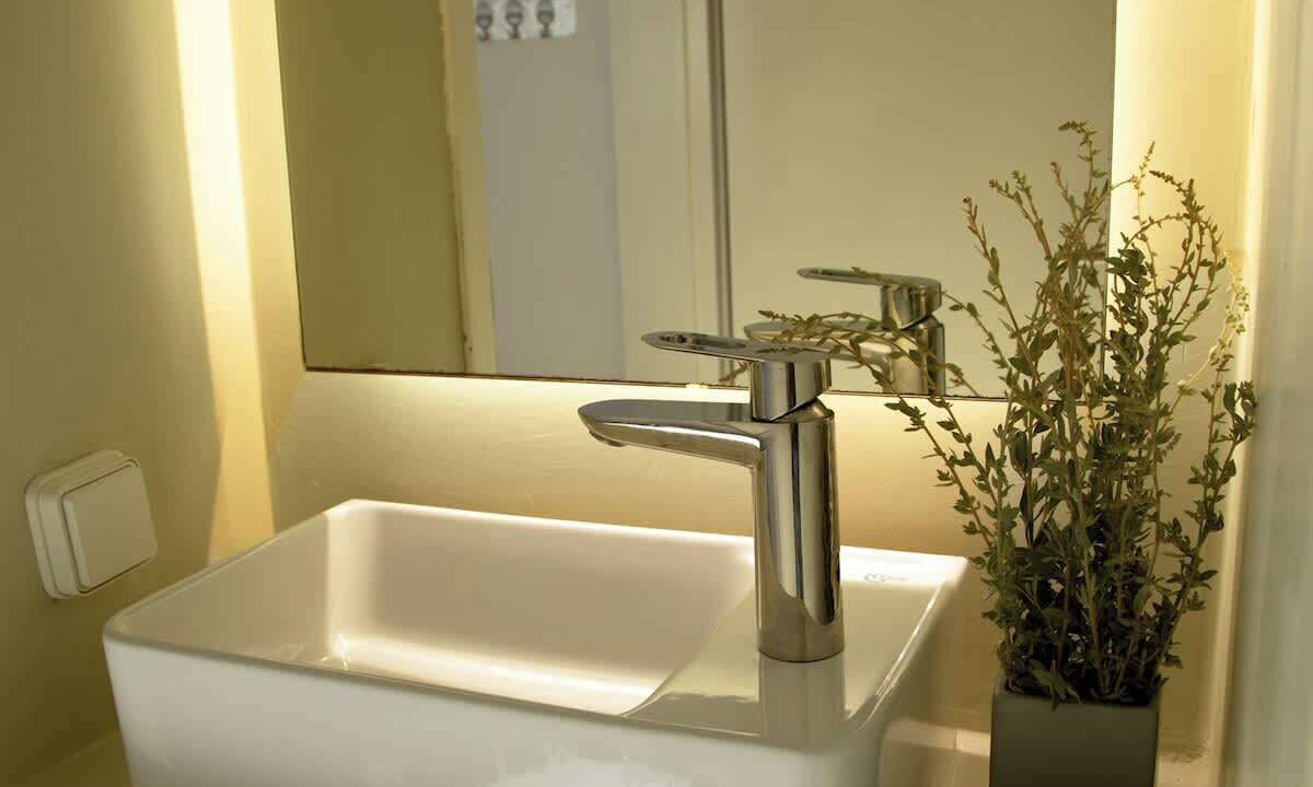 Photo of Bathroom in Akrotiri