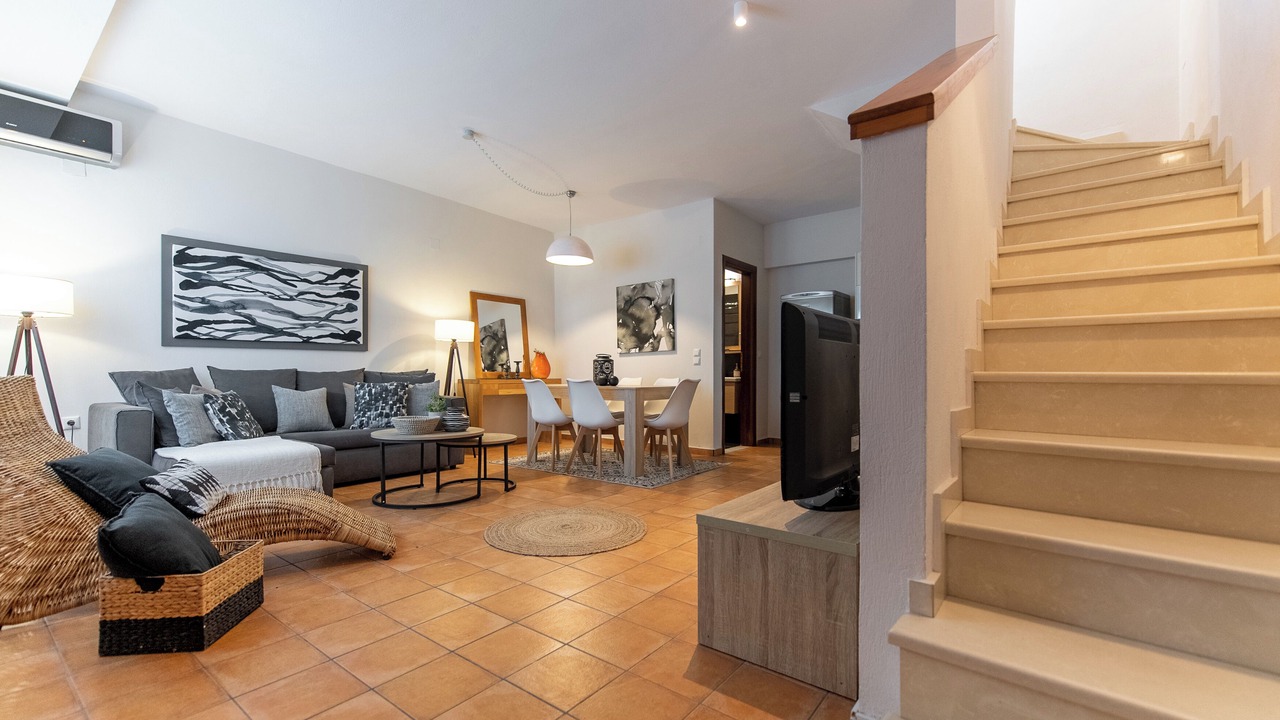 Photo of Livingroom in Katsarou