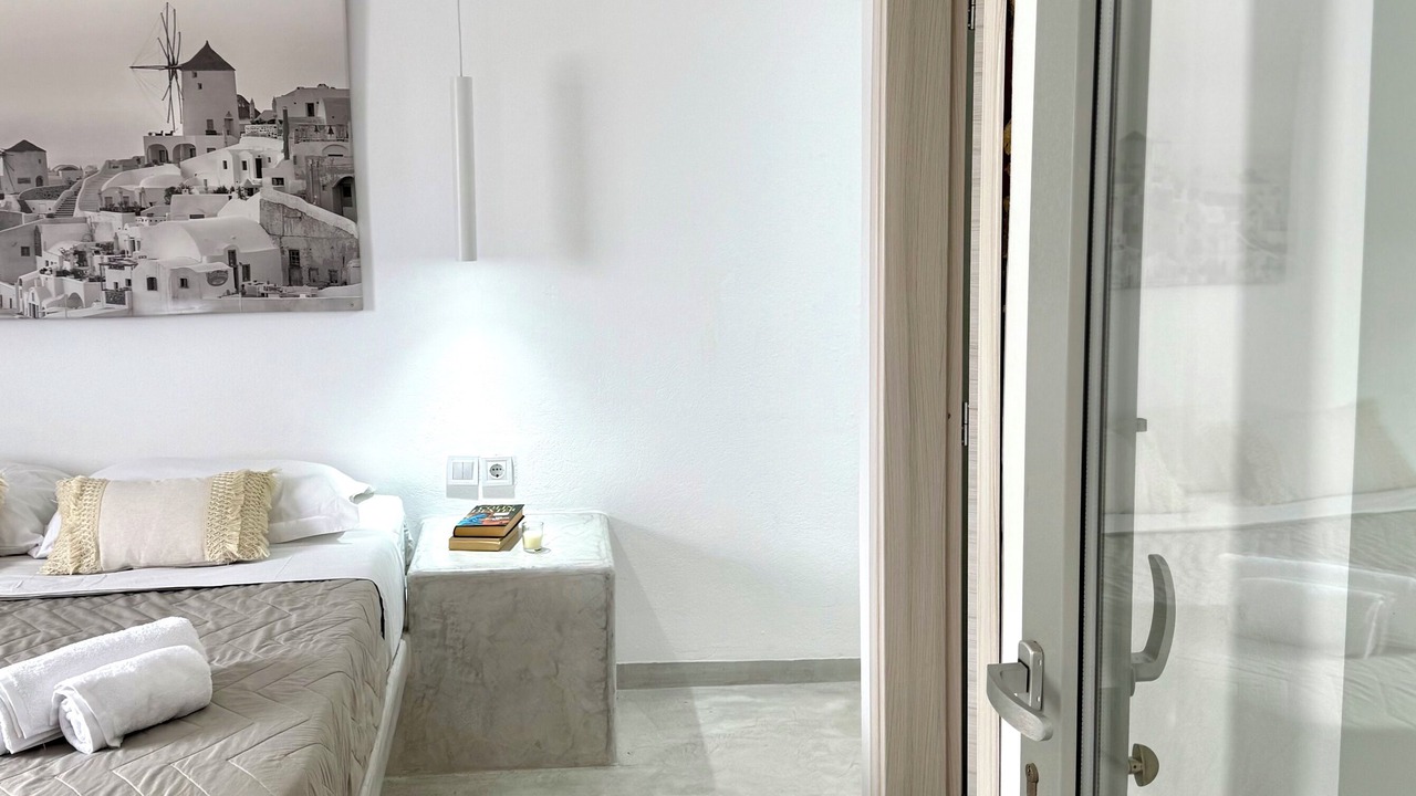 Photo of Bedroom in Fira
