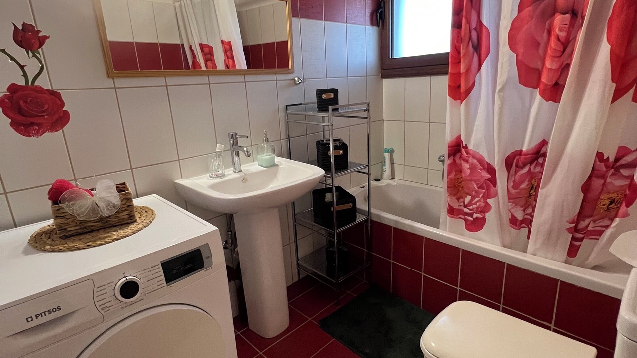 Photo of Bathroom in Pentalofos