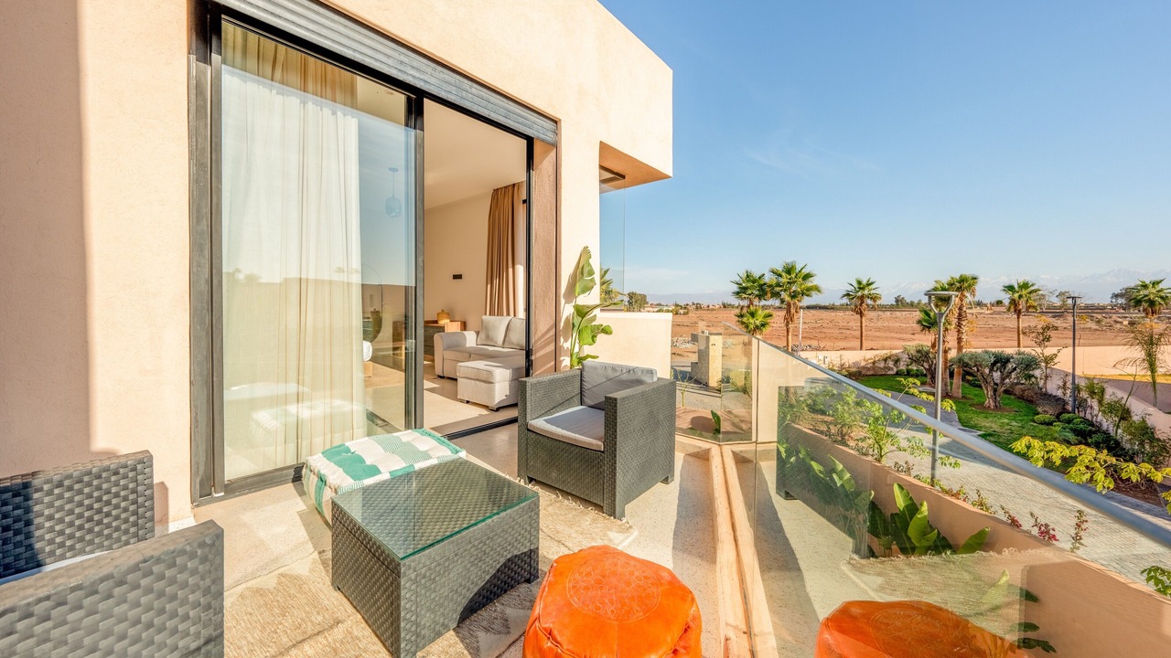 Photo of Patio Balcony in Lahebichate