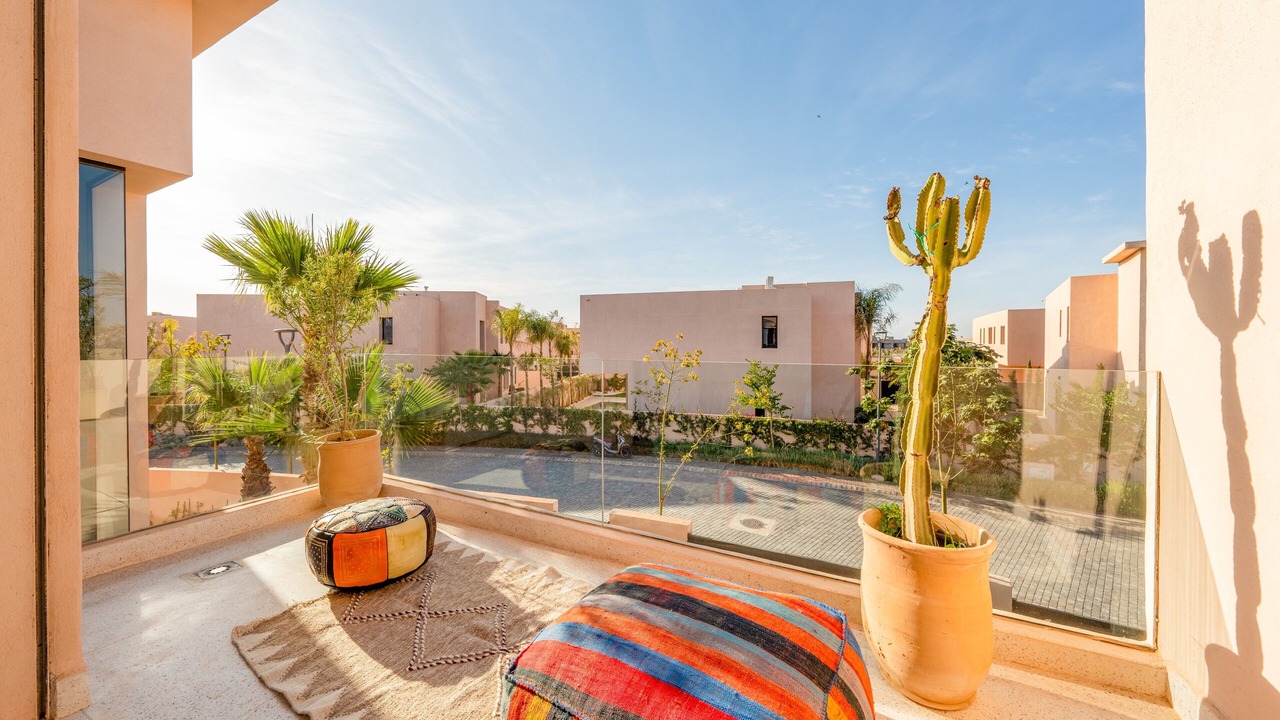Photo of Patio Balcony in Lahebichate