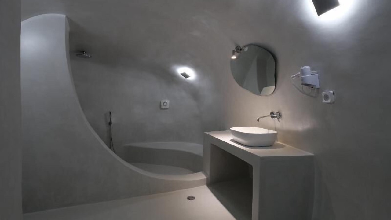 Photo of Bathroom in Fira