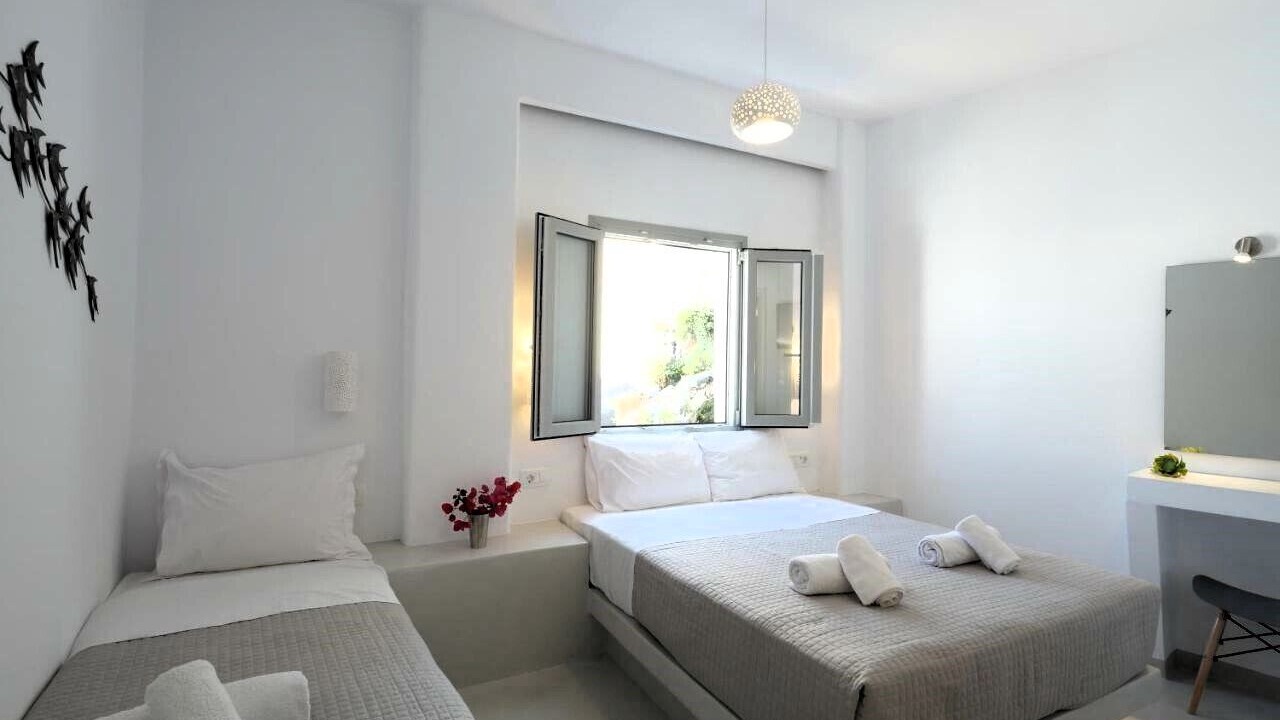 Photo of Bedroom in Fira