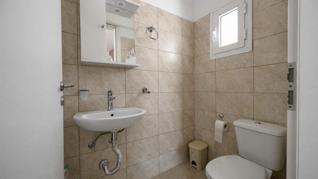 Photo of Bathroom in Patitiri