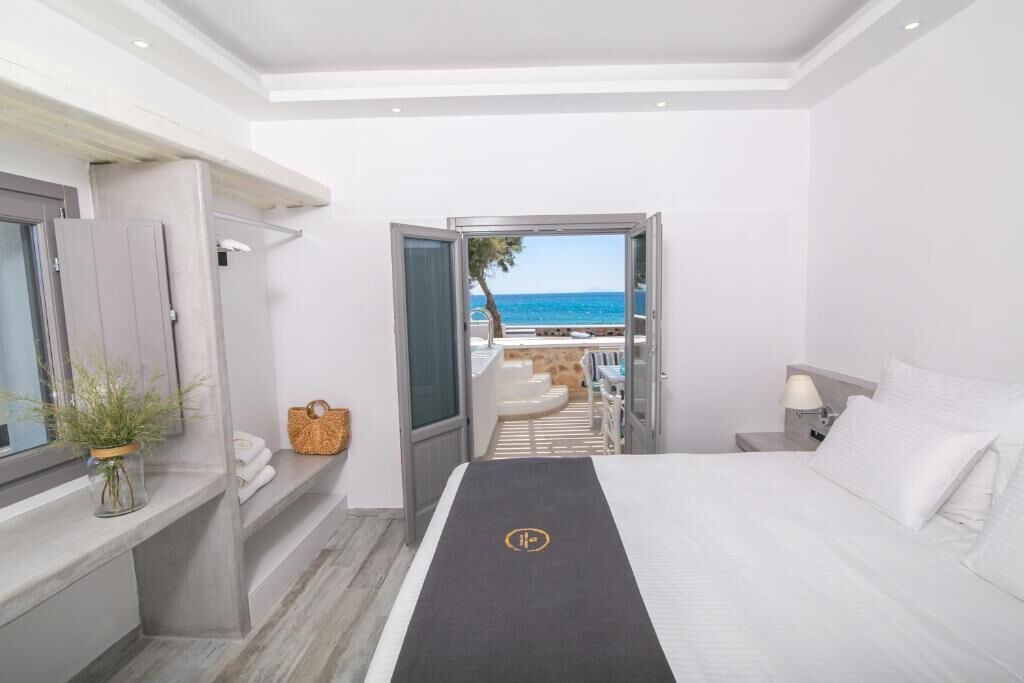 Photo of Bedroom in Exomytis