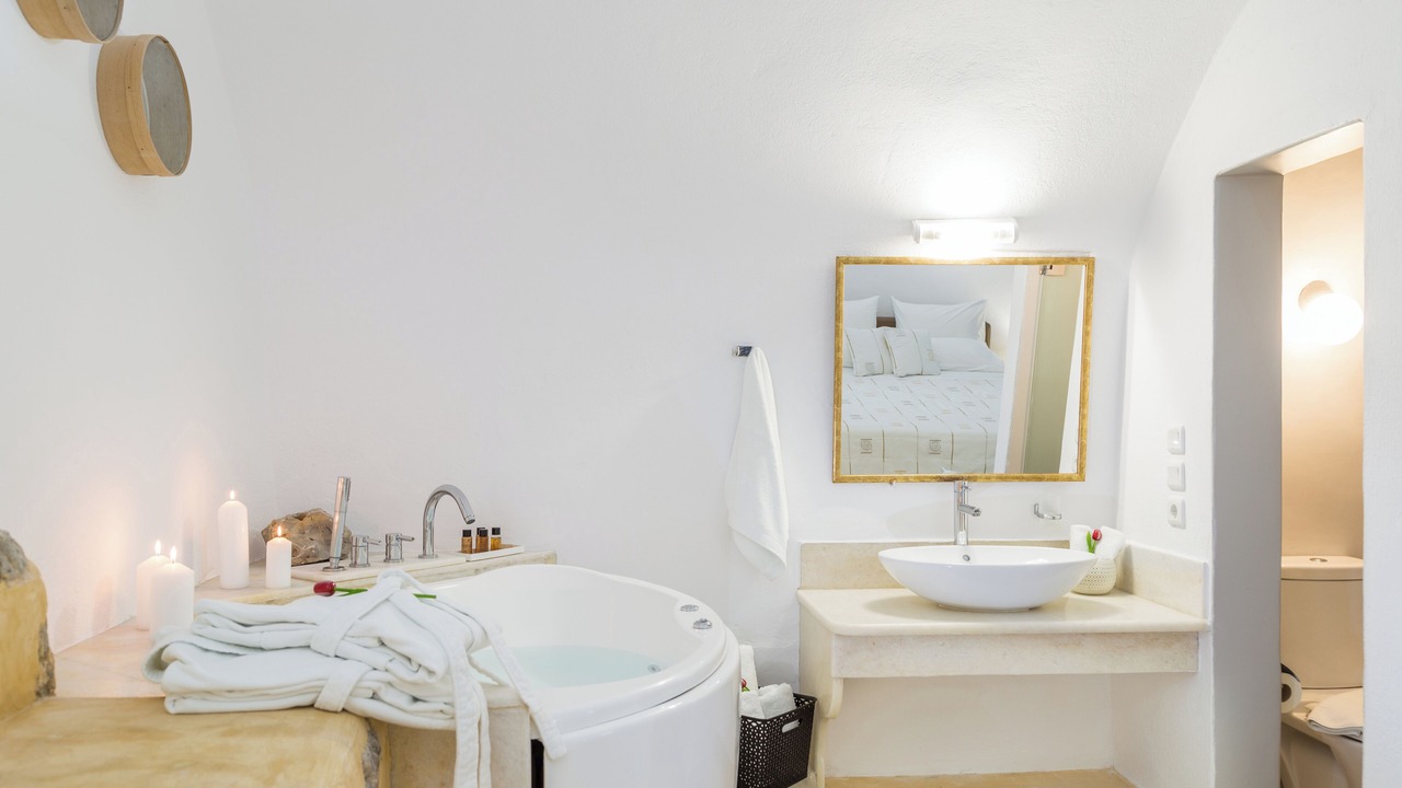 Photo of Bathroom in Pyrgos