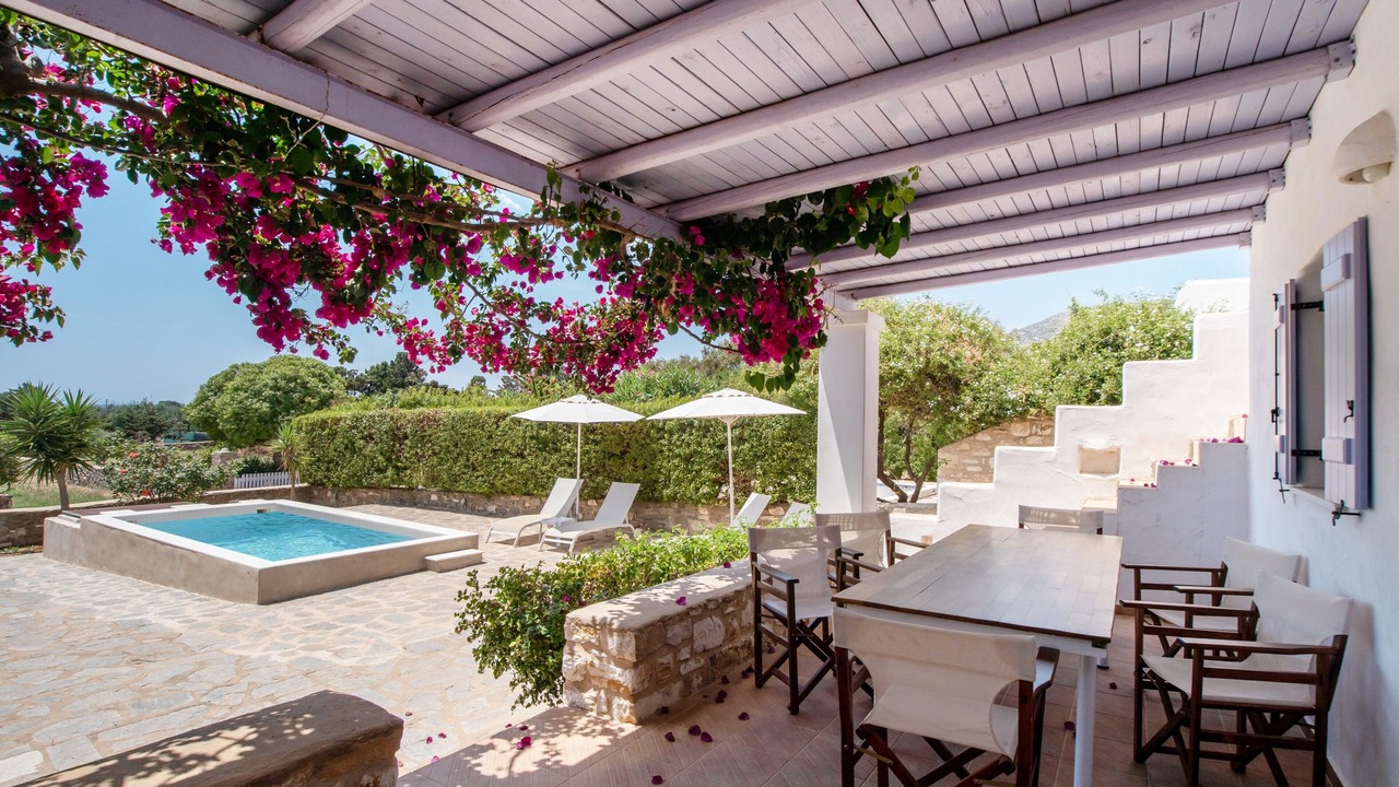 Photo of Outdoor in Chrissi Akti