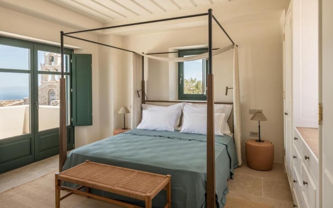 Photo of Bedroom in Santorini