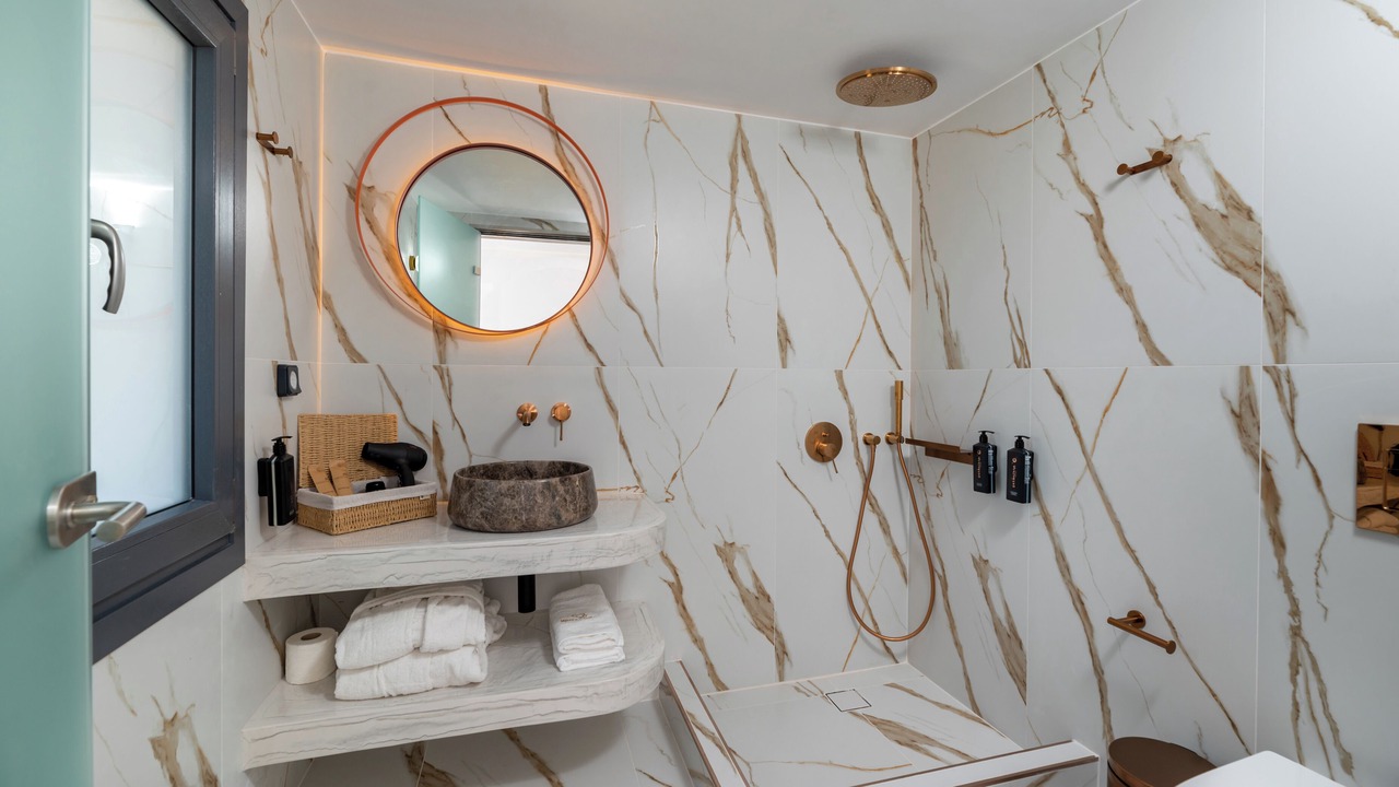 Photo of Bathroom in Vourvoulos