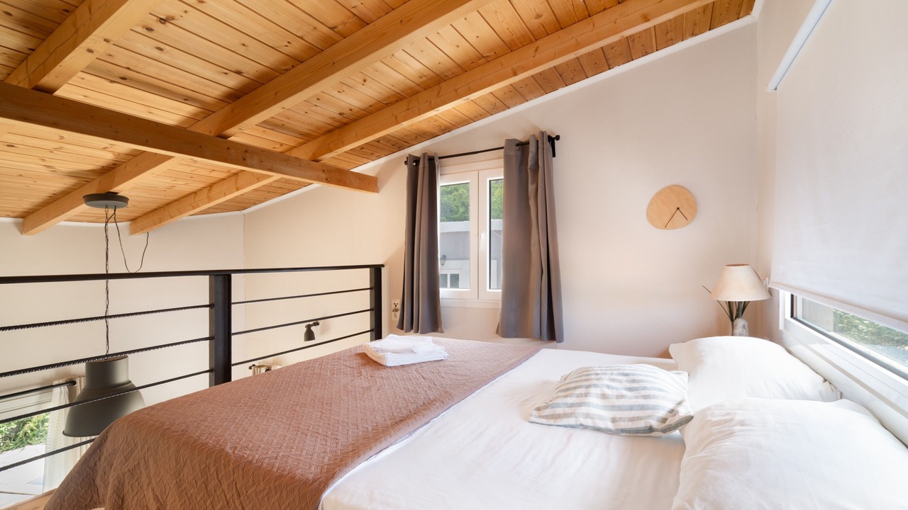 Photo of Bedroom in Drimonas