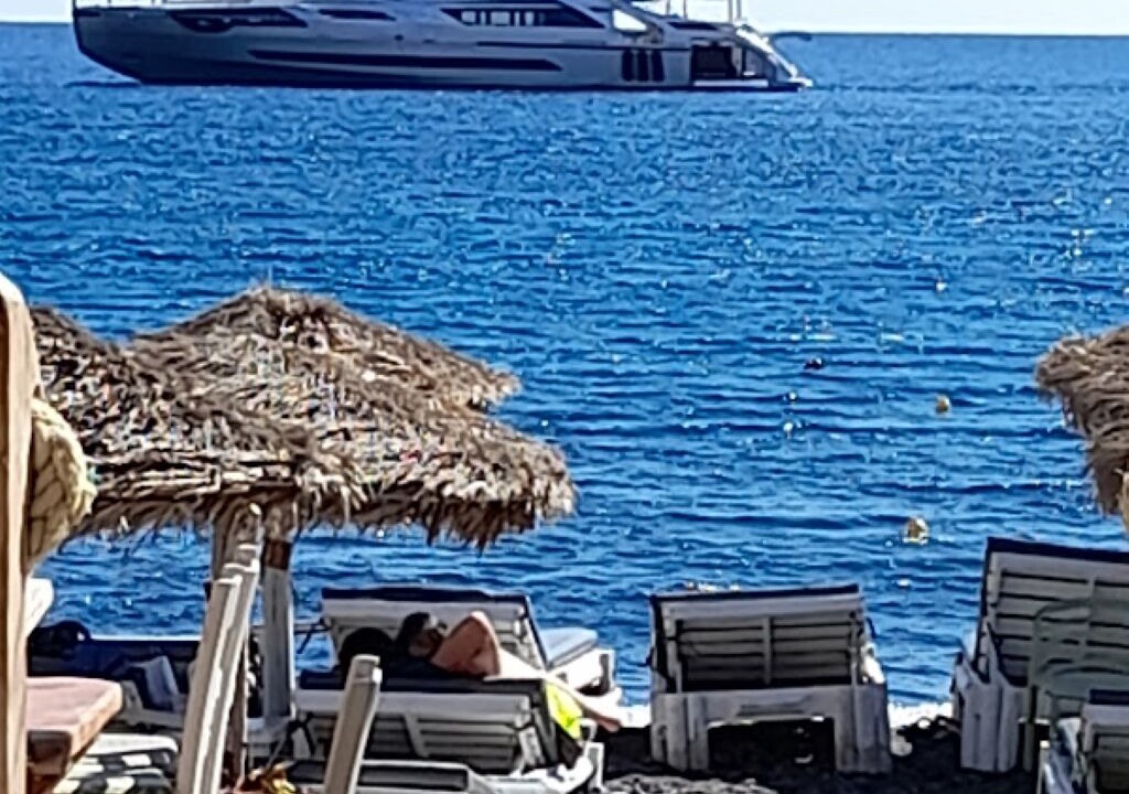 Photo of Others in Perissa