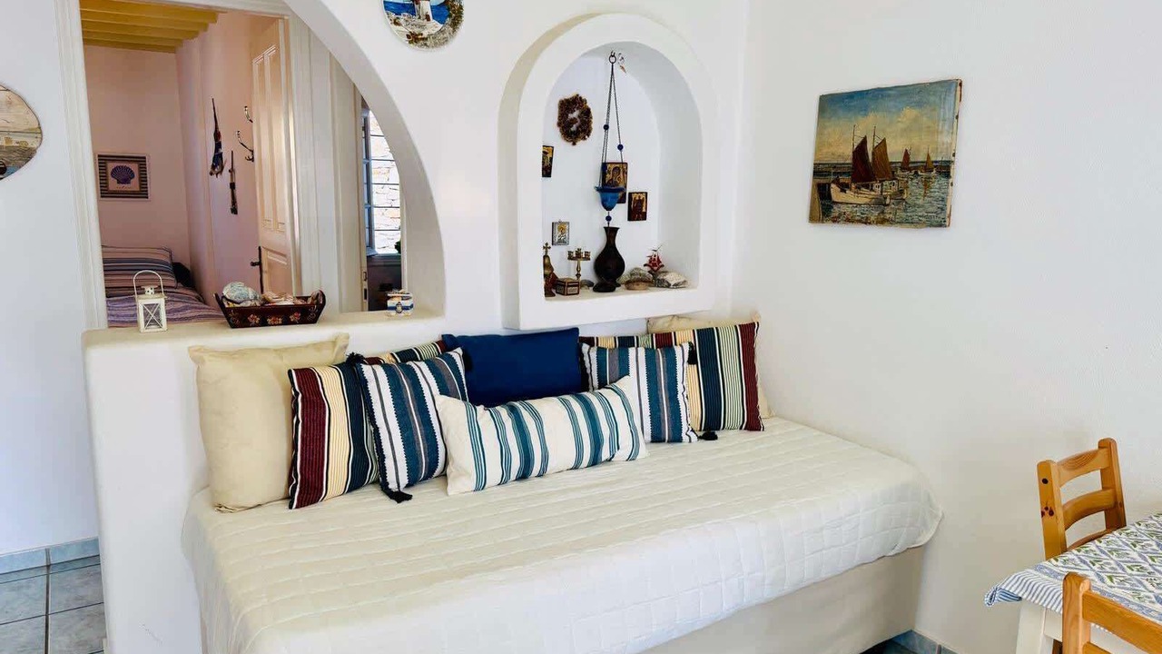 Photo of Bedroom in Ornos