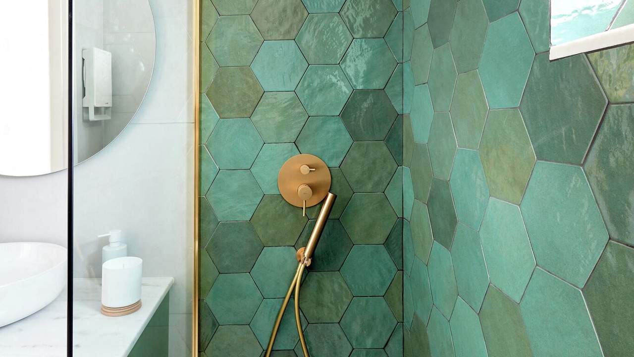 Photo of Bathroom in Ampelokipoi