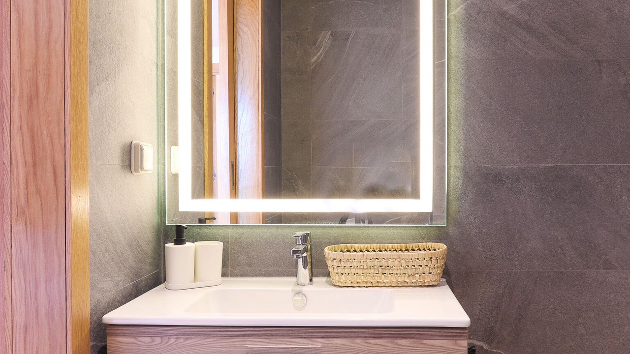 Photo of Bathroom in Tamrhakht
