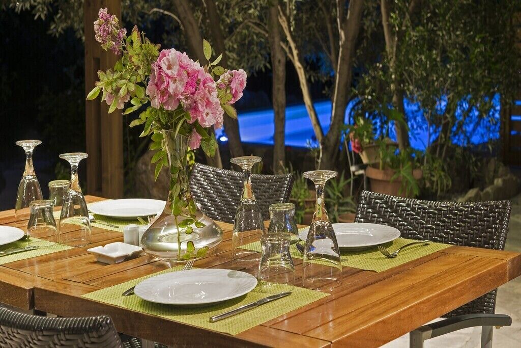 Photo of Outdoor in Istron