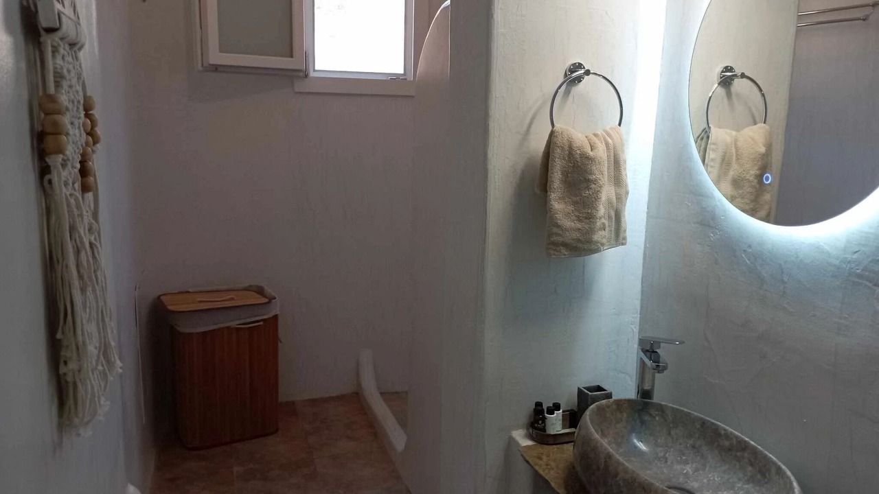 Photo of Bathroom in Vothon