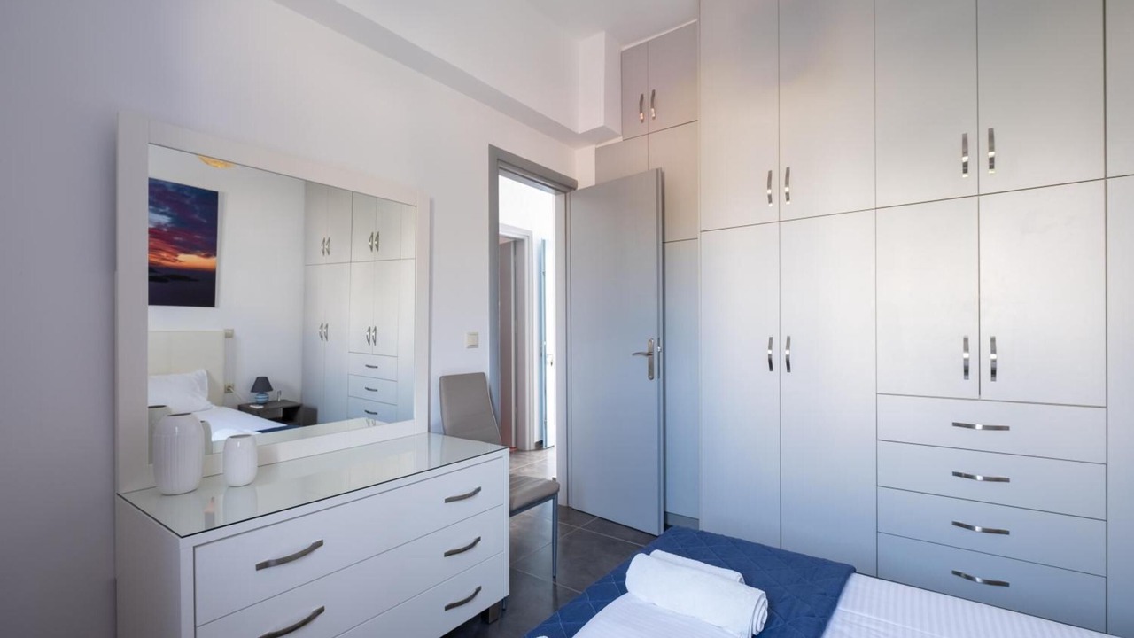 Photo of Bedroom in Perissa