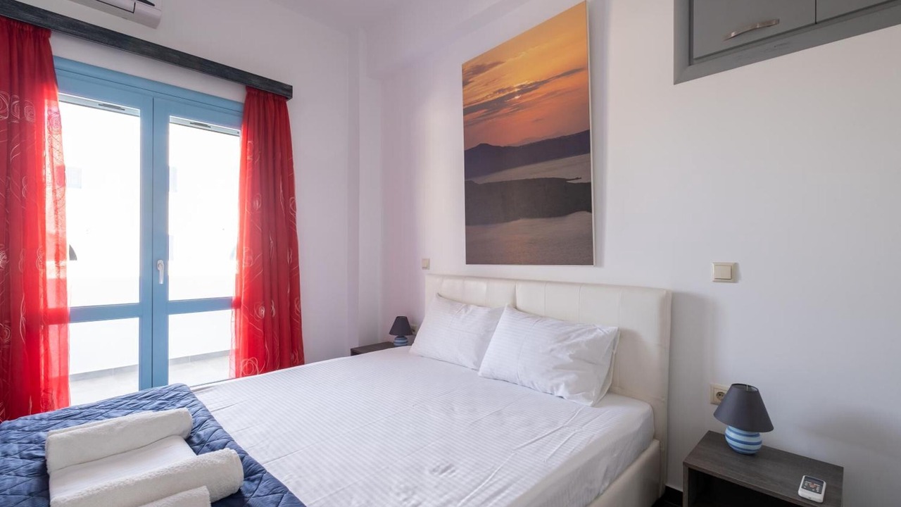 Photo of Bedroom in Perissa