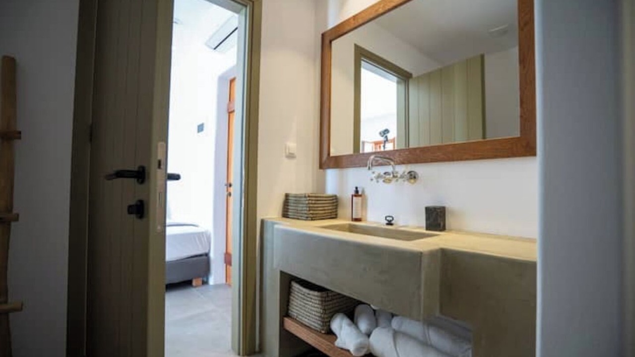 Photo of Bathroom in Viannos