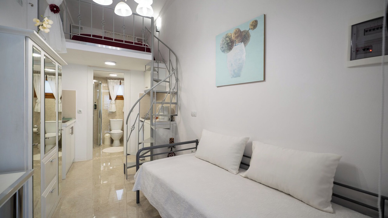 Photo of Bedroom in Kalambaka