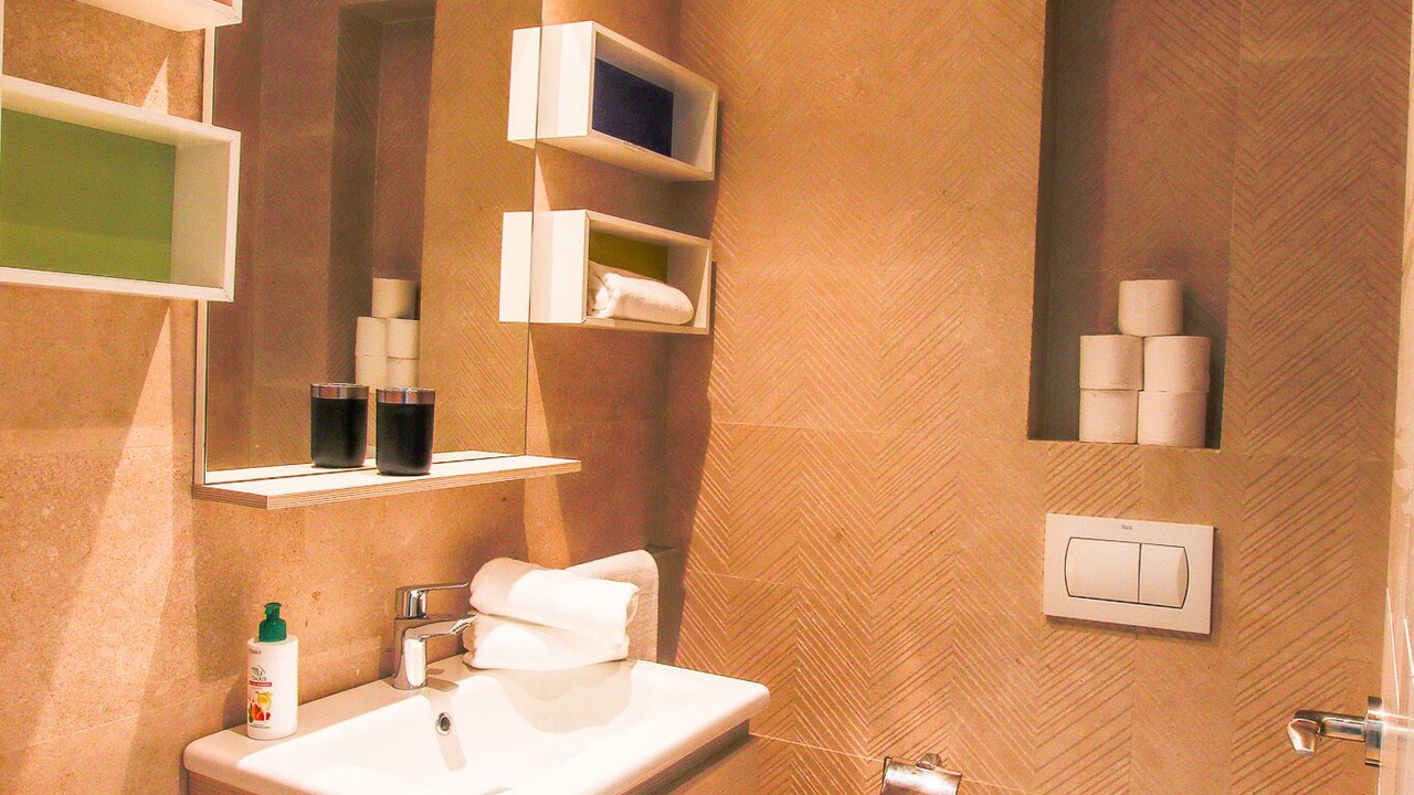 Photo of Bathroom in Tamrhakht