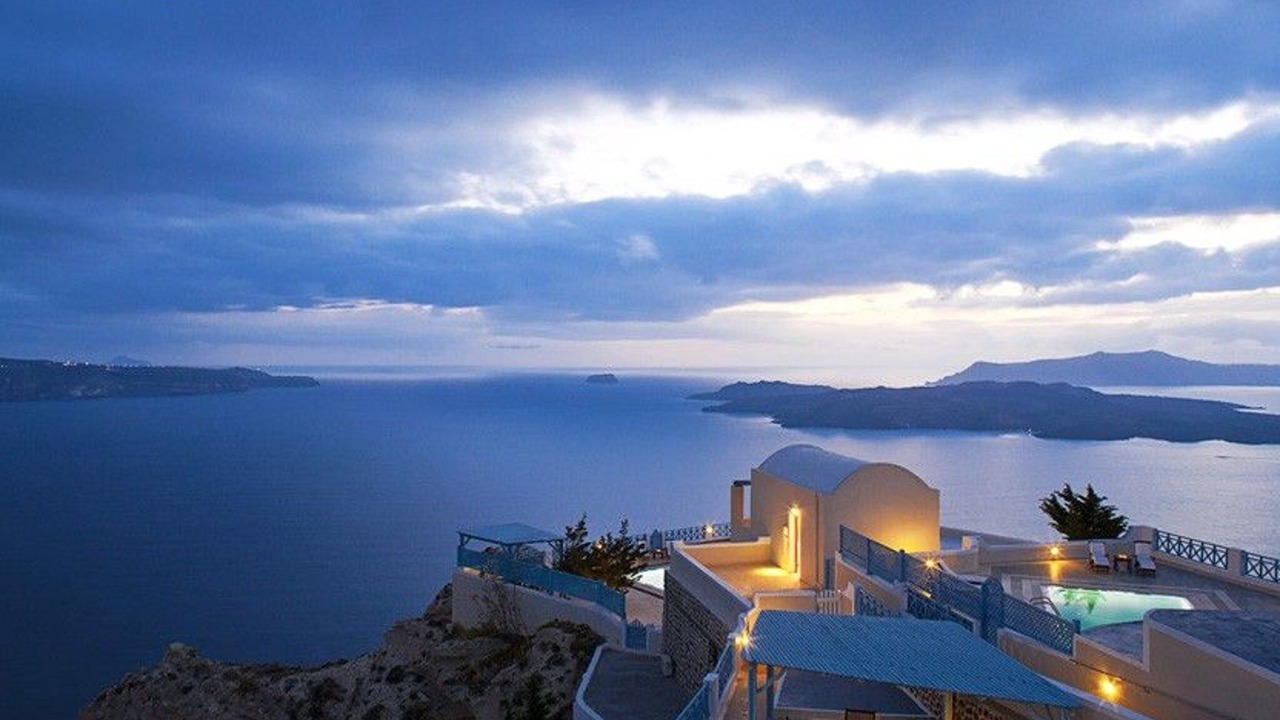 Photo of Others in Santorini